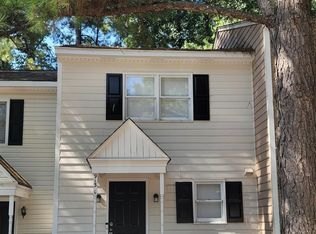 913 Hearthridge Ct APT C, Raleigh, NC 27609