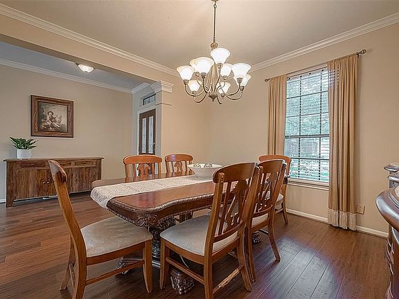 5th image of 2118 Shadow Park Dr