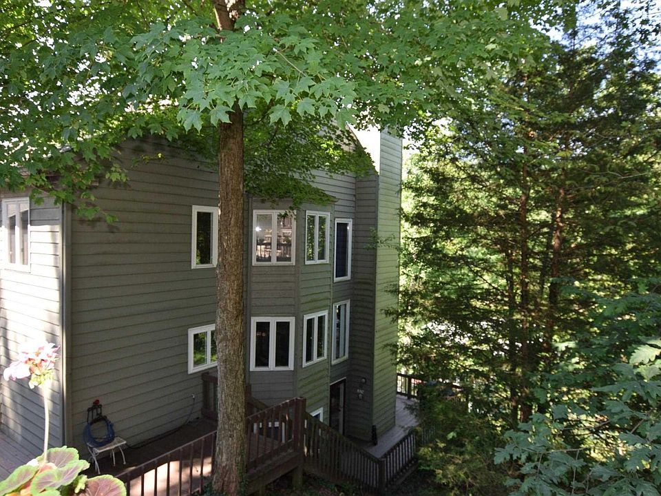 1st image of 9742 S Harbour Pointe Dr