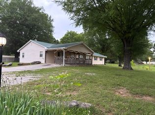 8413 Ball Camp Pike, Knoxville, TN 37931