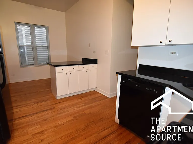 3807 N Broadway St #2 — Photo 2