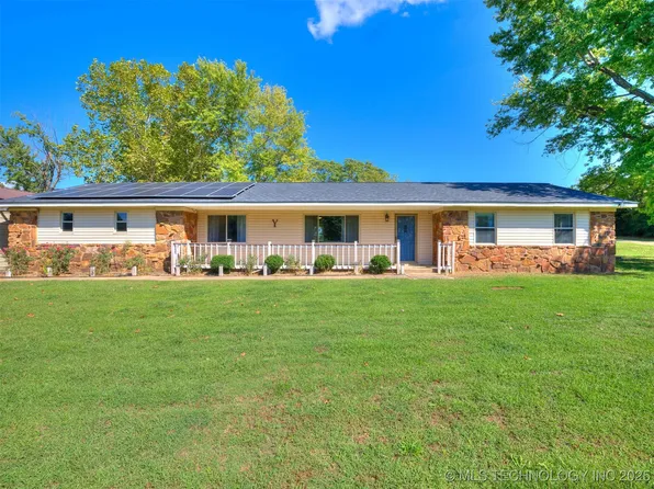 12165 S 257th East Ave, Coweta, OK 74429