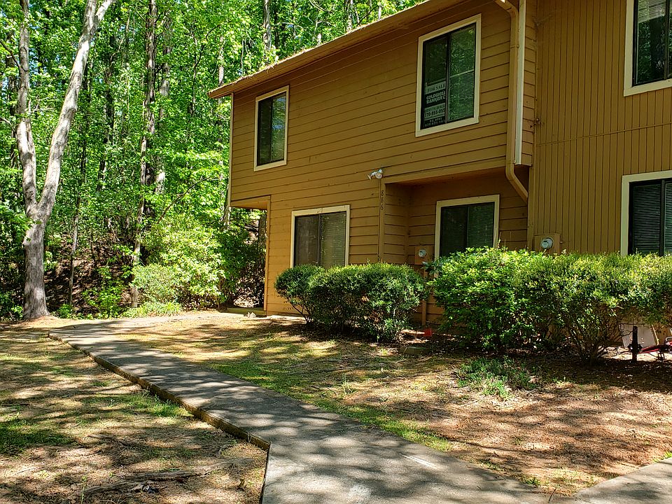 2nd image of 886 Lake Hollow Blvd SW #5