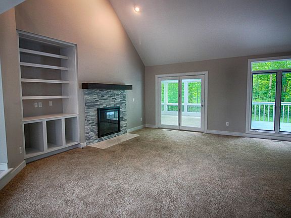 4th image of 5032 Canterbury Dr