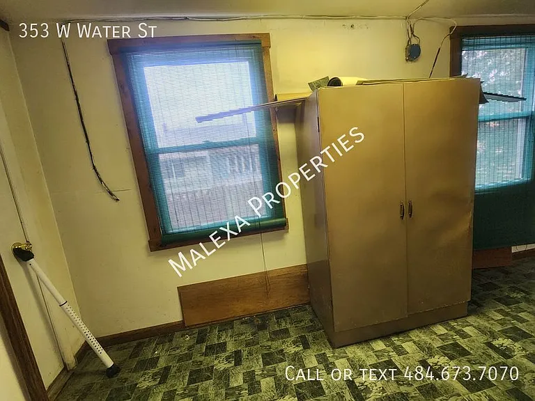 353 W Water St — Photo 26