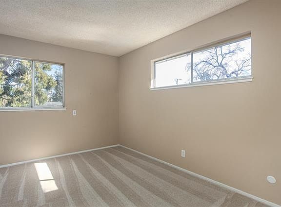 5th image of 18530 Marshall Ln