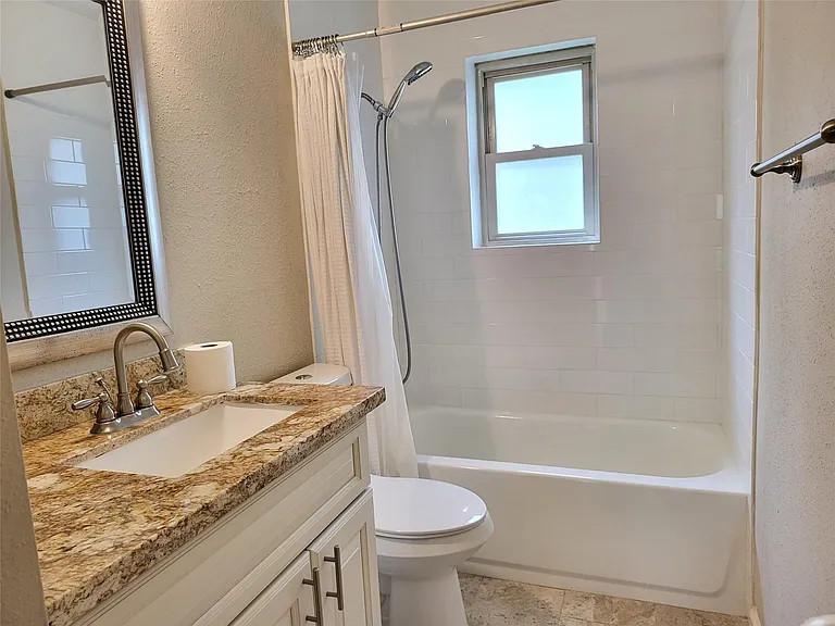 2711 S Brompton Dr — Photo 11