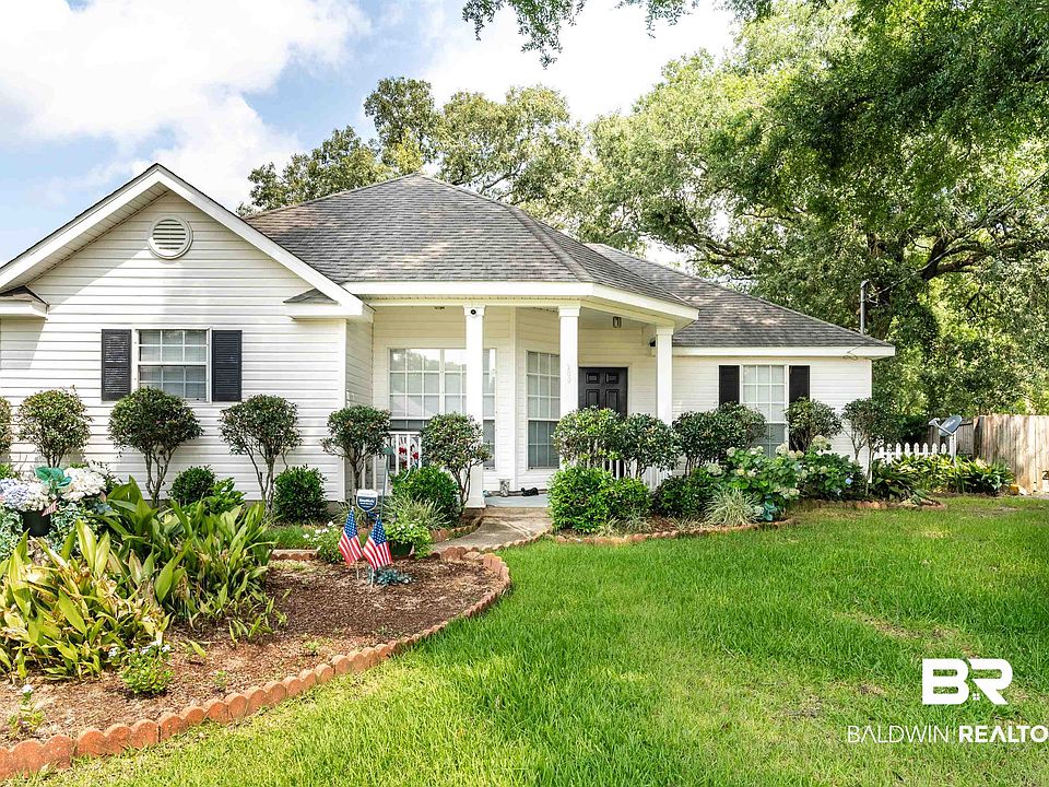 1st image of 200 Portside Cir W