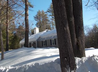 74 Stonybrook Ln, Hopkinton, NH 03229