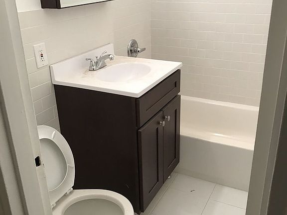3rd image of 2035 E 16th St APT 3K