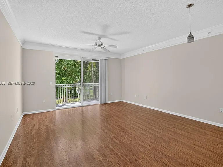 2024 Alta Meadows Ln #807 — Photo 8