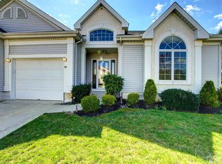 15 Wellington Pl, Monroe Township, NJ 08831