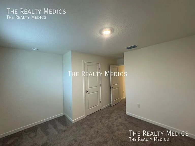 16594 Barbours Creek Way — Photo 19