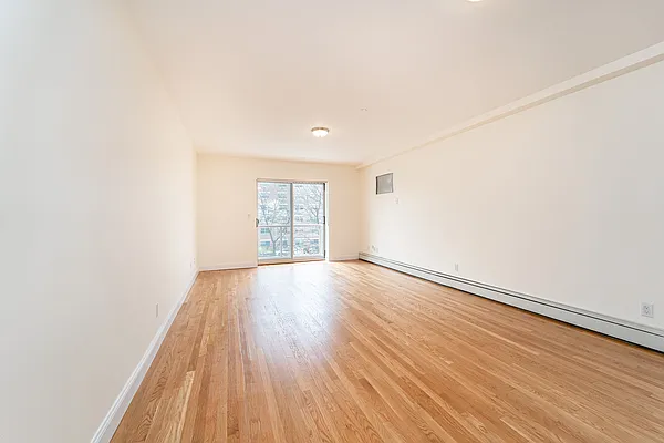 Rented by Modern Spaces | media 11