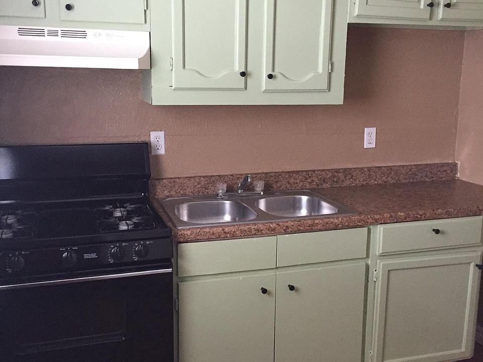 1st image of 1016 Sunglo Dr APT 2