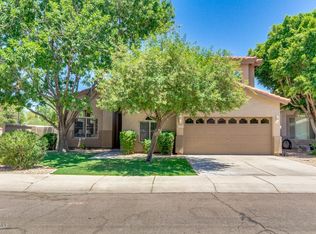 859 N Date Palm Dr, Gilbert, AZ 85234