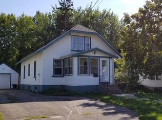 729 Home St, Kenyon, MN 55946