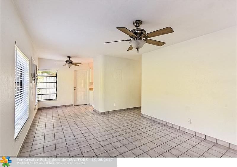 1st image of 312 NE 14th Ave #1