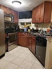 2 bed, 2.0 bath, 864 sqft, $1,600 — Photo 3