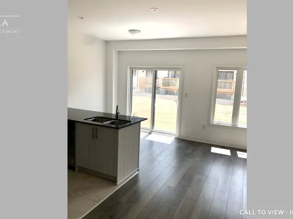 93 Gateland Dr, Barrie, ON L9J 0N2