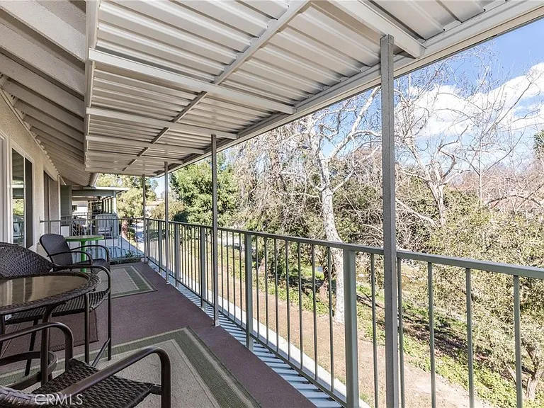 928 Avenue Majorca #O — Photo 2