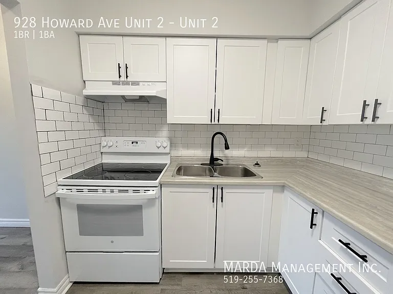 928 Howard Ave #2 — Photo 13