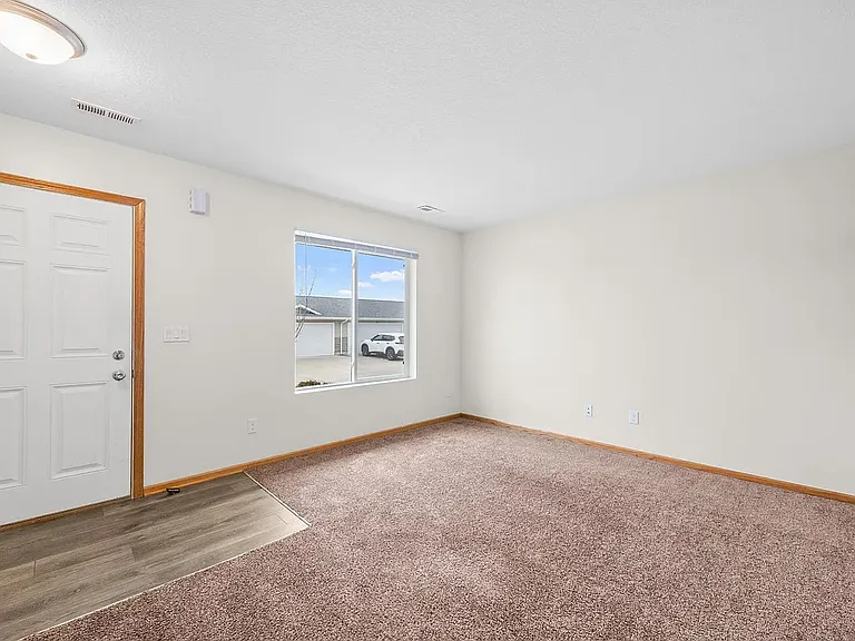 825 Parker Blvd #303 — Photo 9