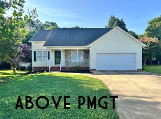 135 Cherrywood Rd, Woodruff, SC 29388