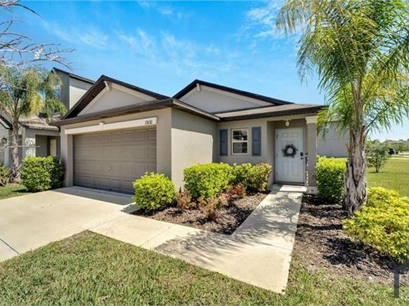 13630 Willow Bluestar Loop