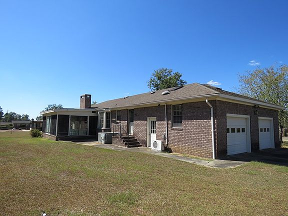 2nd image of 193 Hampton Dr
