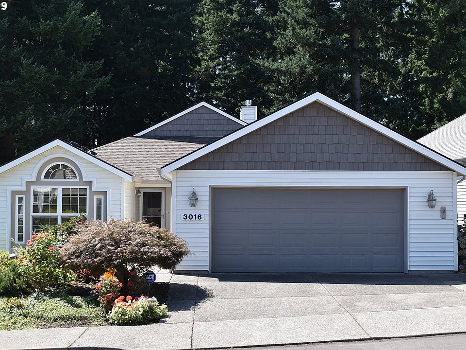 1st image of 3016 SE Baypoint Dr