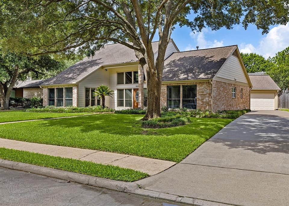 1st image of 1054 Trapper Hill Drive