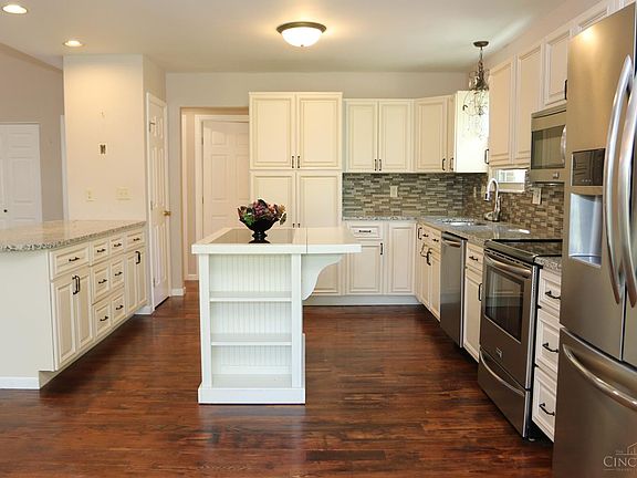 4th image of 7790 Strawberry Hill Ln