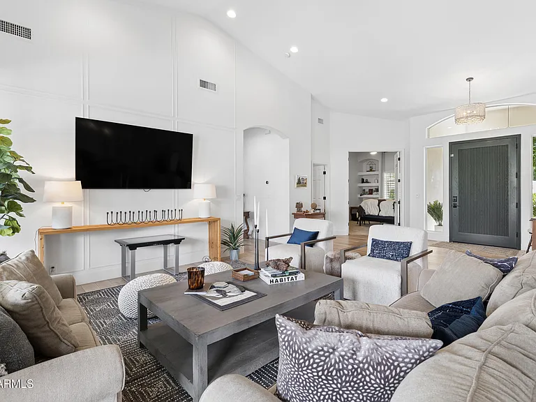 1465 W Island Cir — Photo 17