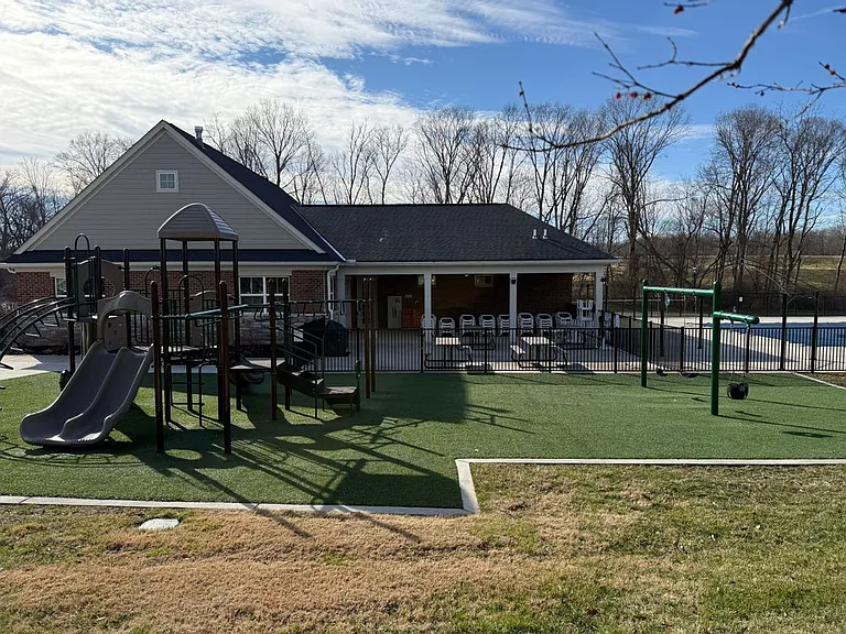 6017 Outlook Ct — Photo 18