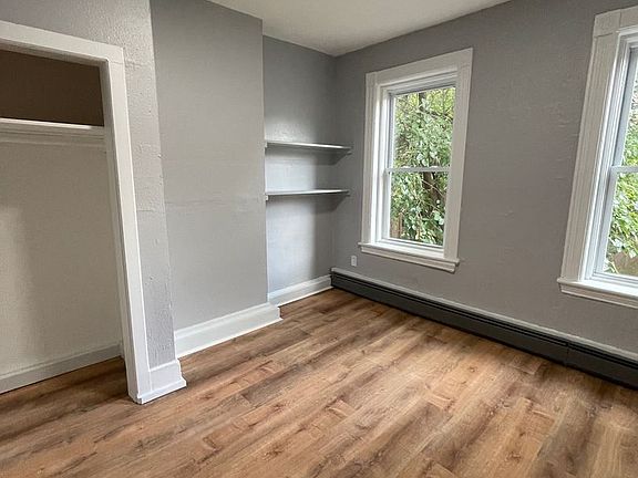5th image of 15 Liberty St