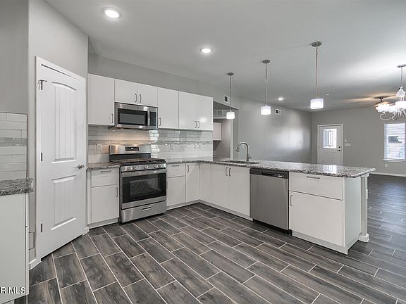 4th image of 13074 Grantham Ln