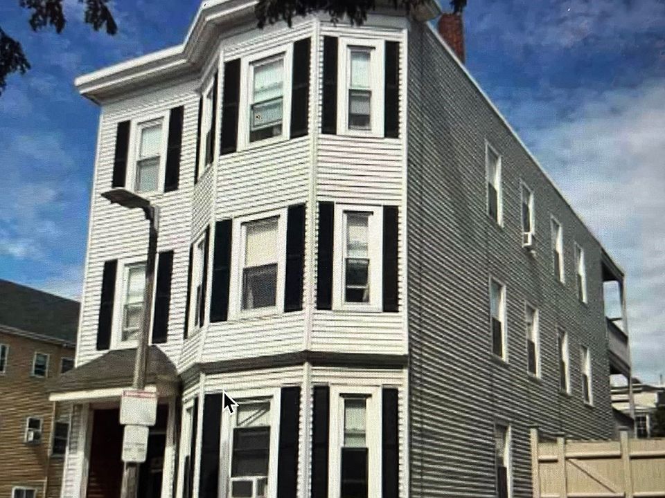 1st image of 922 E 4th St