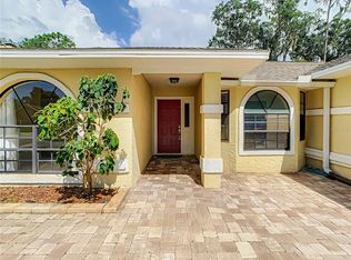 3530 Springville Dr, Valrico, FL 33596