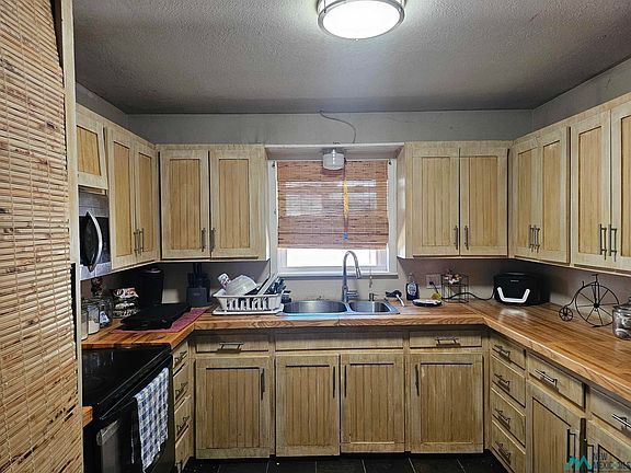3rd image of 113 Westerfield Pl