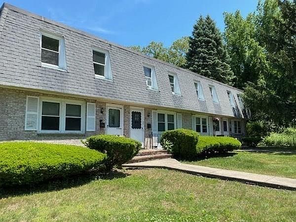 1st image of 30 Arcadia Ave Unit 30