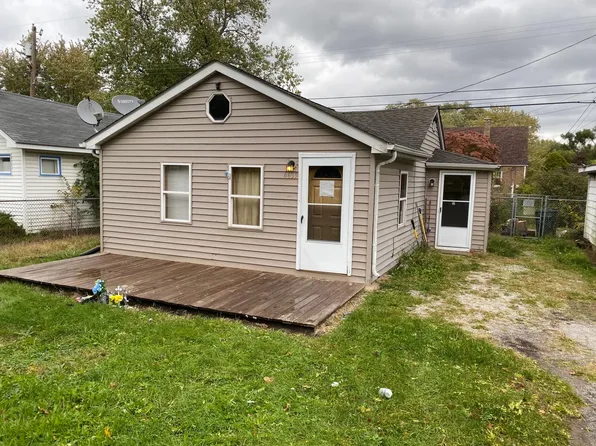 6635 Delaware Ave, Hammond, IN 46323