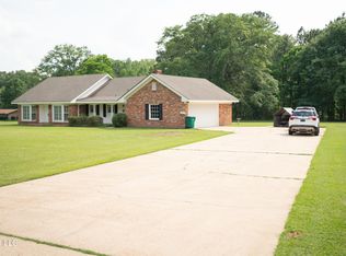 324 Bob White Dr, Canton, MS 39046