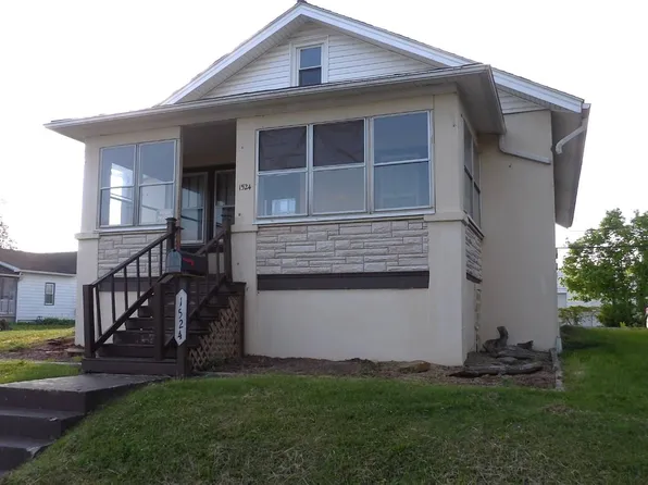 1524 Lavalette Ave, Elkins, WV 26241