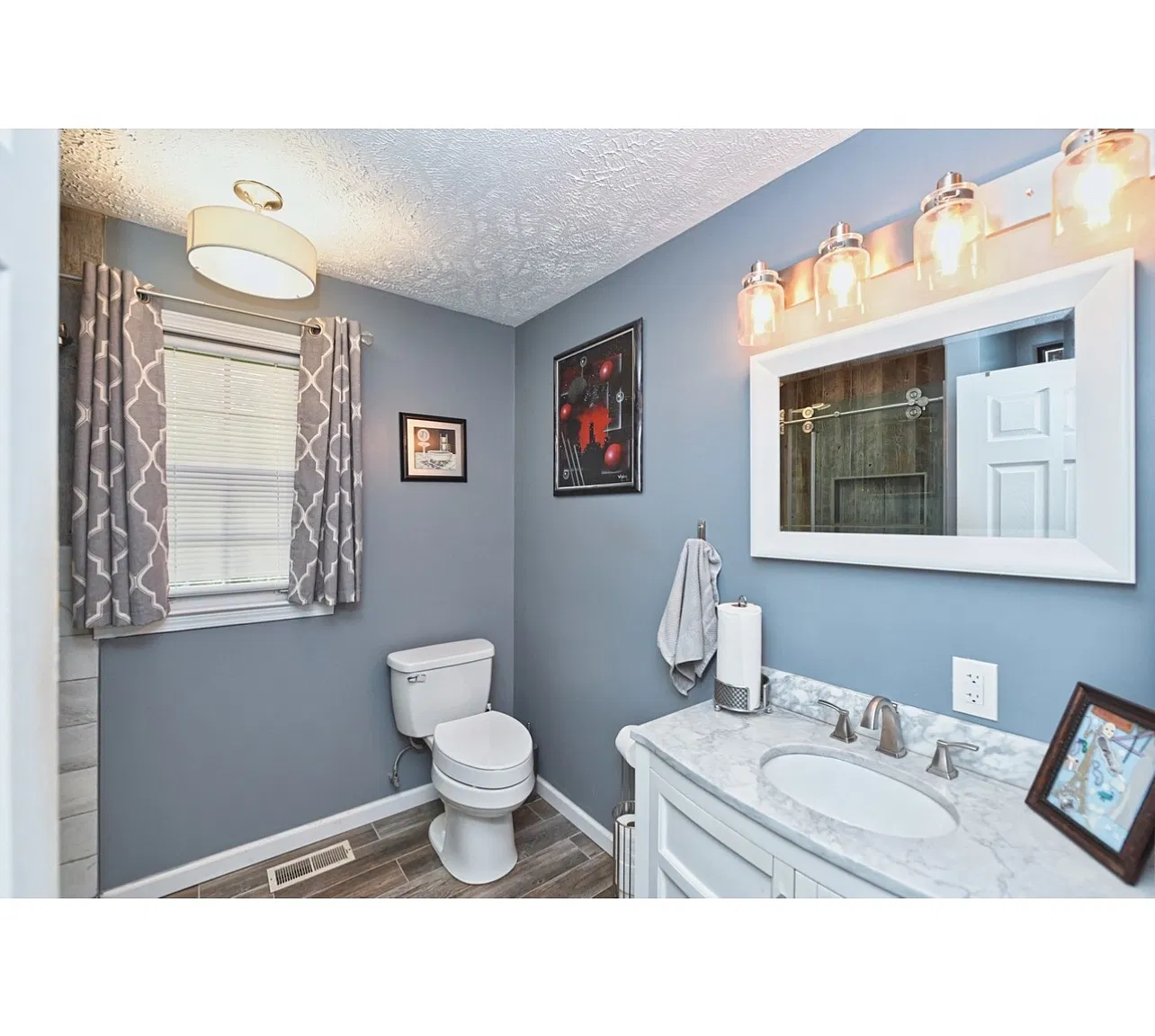 2 bed, 1382 sqft, $1,500 — Photo 4