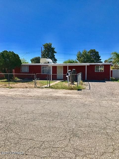 1st image of 601 W Calle Siglo