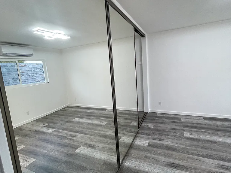 1953 Selby Ave #5 — Photo 32