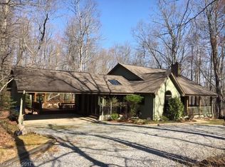 39 Red Oak Ln, Brevard, NC 28712