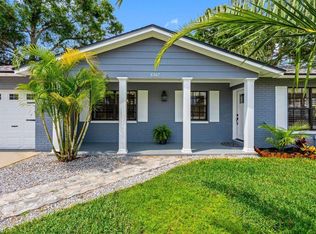 8307 Boxwood Dr, Tampa, FL 33615