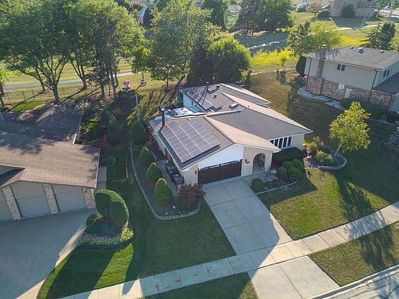 2nd image of 17142 Ashwood Ln